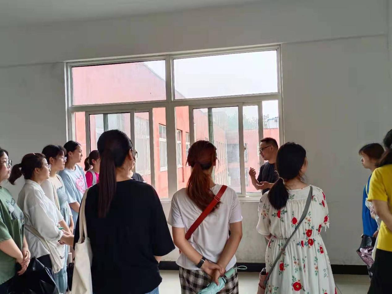 说明: 张俊忠