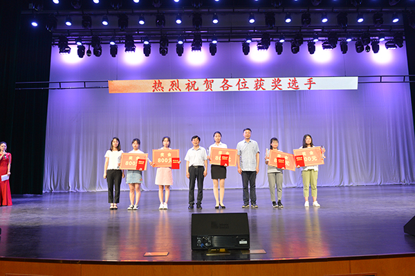 文学院：提升人才培养质量辅助教育  “三大工程”显成效