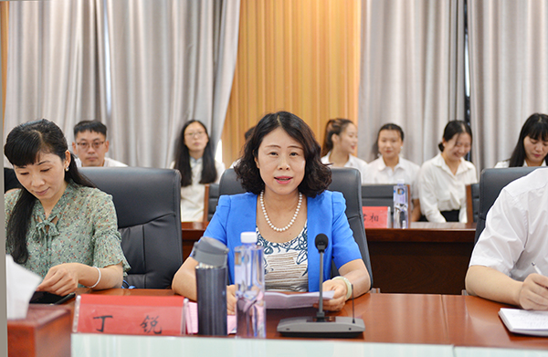 浉河区廉洁文化进校园颁奖仪式在Beat365举行